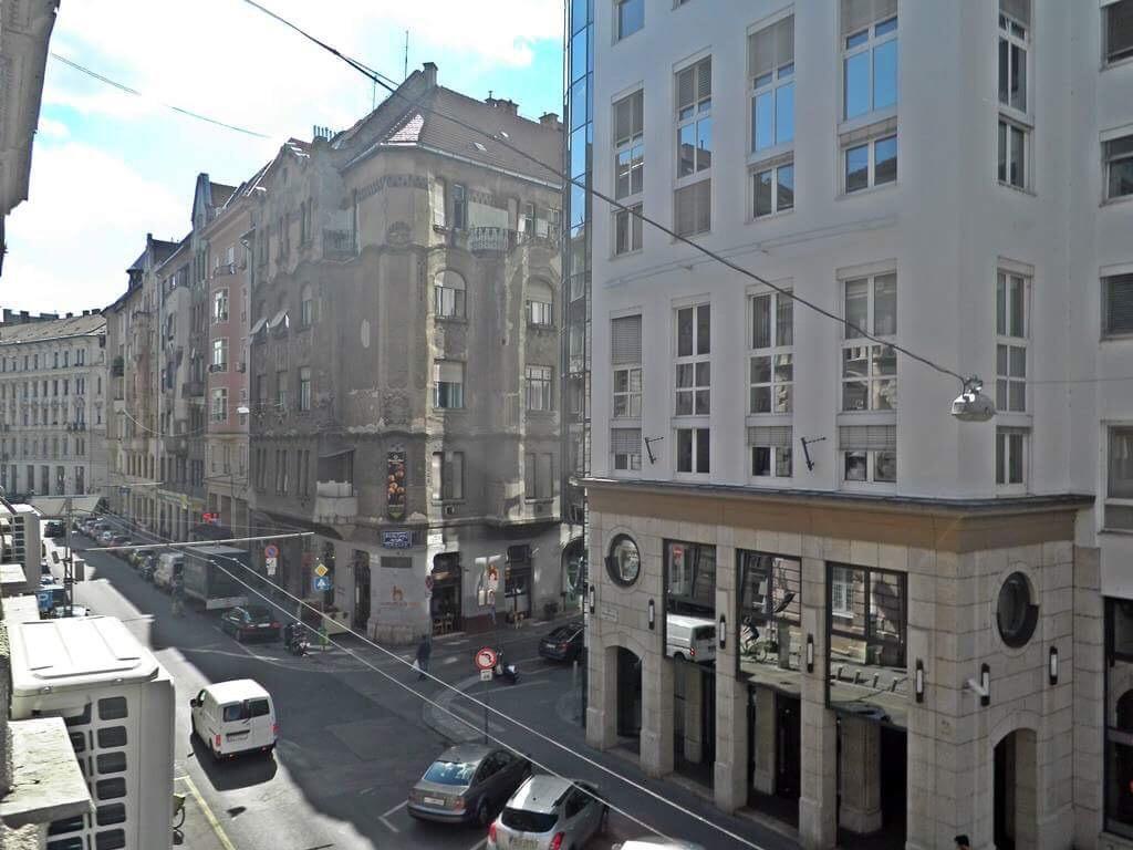 Апартаменты Gozsdu Entertainment District *